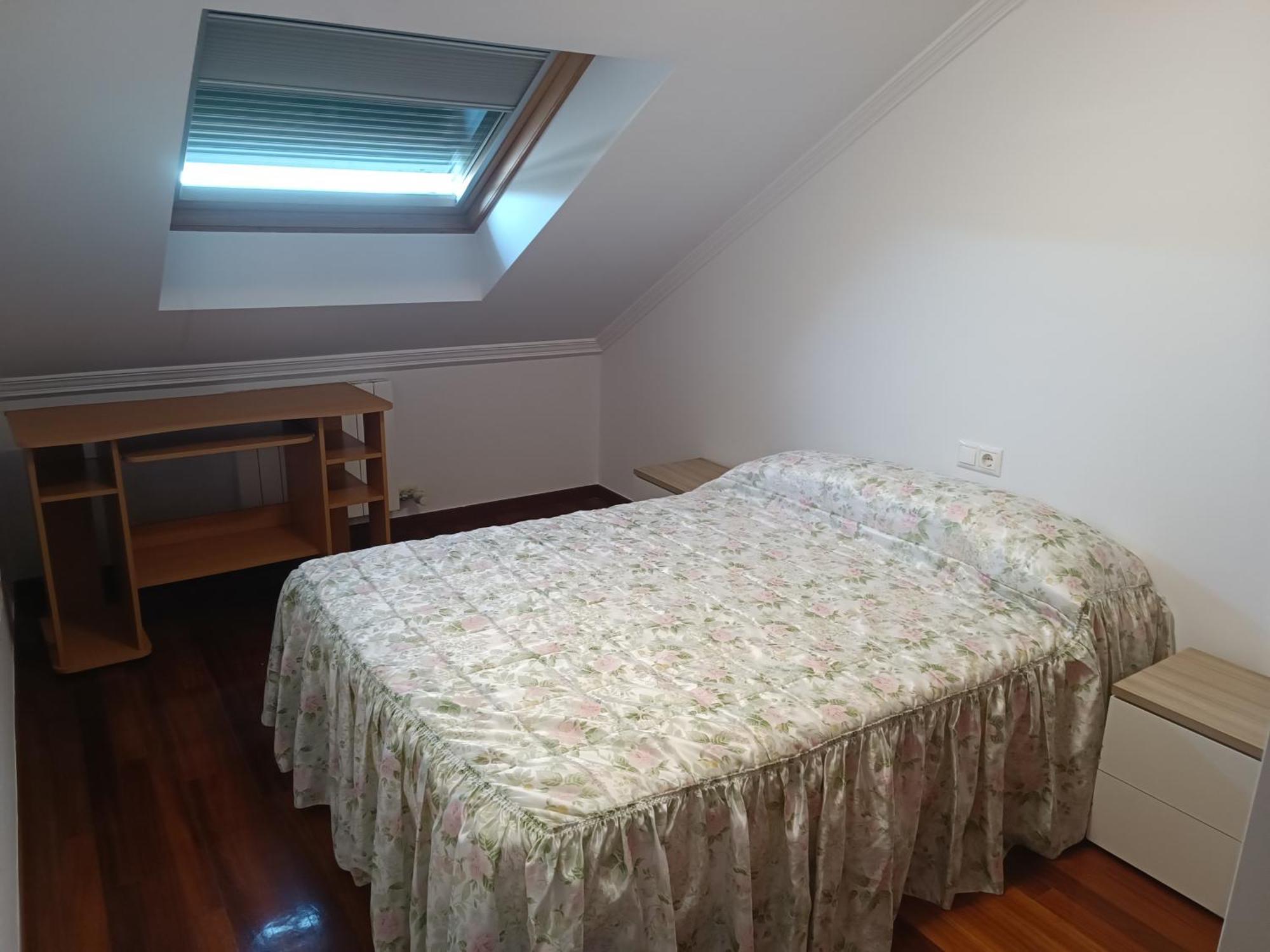 Atico Con 3 Habitaciones En Poio Exterior photo
