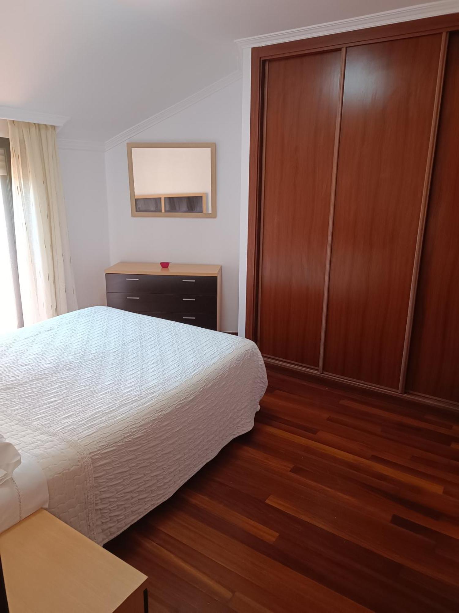 Atico Con 3 Habitaciones En Poio Exterior photo